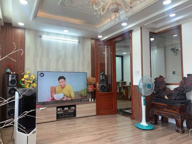 Giảm 300tr! nhà shr 5 tầng hxh 67m2, nở hậu  phạm văn 6838867
