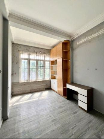 Chính chủ cho thuê nhà mặt đường 4 tầng kinh doanh mọi mô 6839009