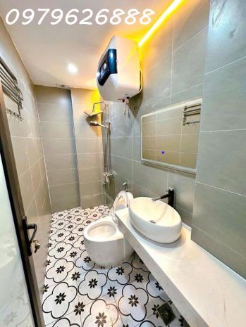 Bán nhà trường chinh  7 tầng thang máy  20m ra phố , 6839682