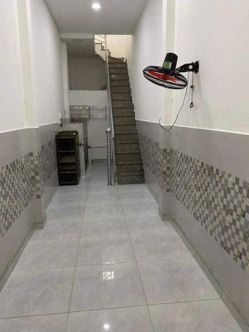 Nhà mặt tiền shr 2 tầng 40m2, vuông  trương thị ngào quận 6840048