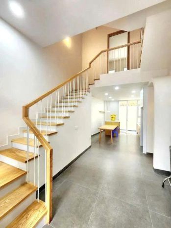 Cơ hội vàng, nhà 4 tầng hiện đại diện tích 50m2   sát bv 6840636