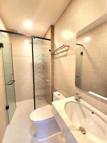 Cơ hội vàng, nhà 4 tầng hiện đại diện tích 50m2   sát bv 6840640