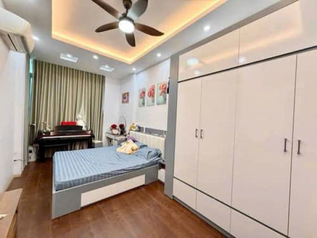 Bán nhà ngõ 285 đội cấn 53m 7 tầng thang máy 10 phòng 2 6840794