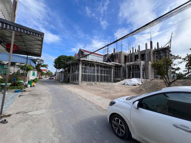 1.7x tỷ  71.2m2 ngõ 78 tư thủy hòa nghĩa zalo 0567222555 6840913