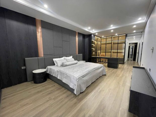 Đẹp quá. trung tâm gia thụy, long biên 60m2 7t, full nội 6841172