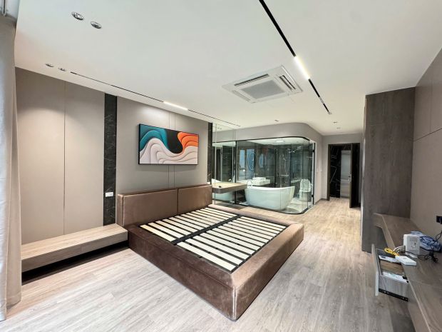 Đẹp quá. trung tâm gia thụy, long biên 60m2 7t, full nội 6841173