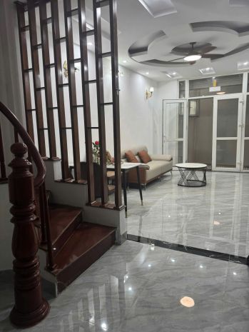 Cho thuê nhà ngõ ô tô kd vĩnh hưng 40m2 x 4 tầng, 9 triệu 6841203