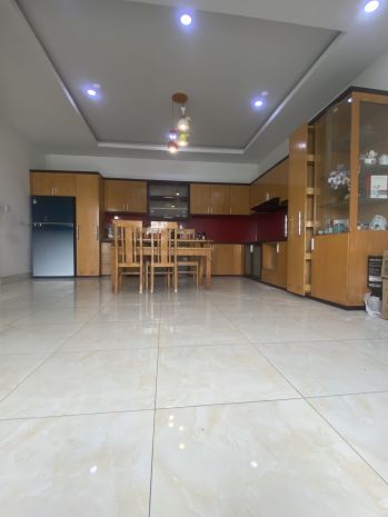 Nhà ngang 9,5m 5 tầng btct phường 10 quận 6 hxh quay đầu 6841297