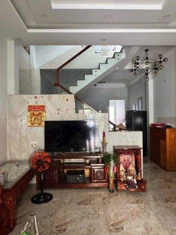 Nhà 5mx32m mặt tiền tân chánh hiệp 26, q12 giá 9.78 tỷ 6841647