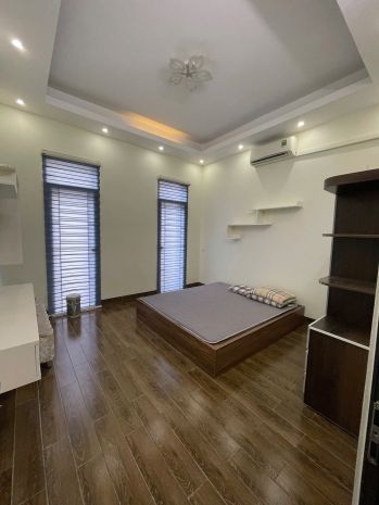 Chính chủ bán nhà 4 tầng mặt đường đỗ huy rừa  tp. nam 6842324