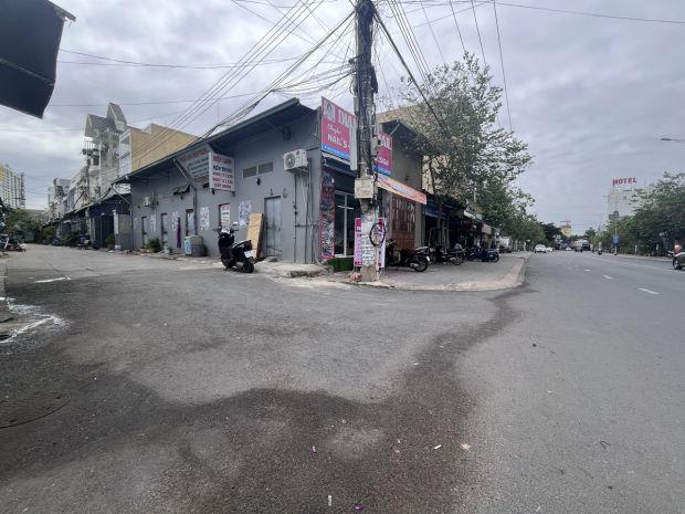Chủ kẹt tiền lắm bán đất đẹp, trtâm đông hòa, đường 4m, 6842830