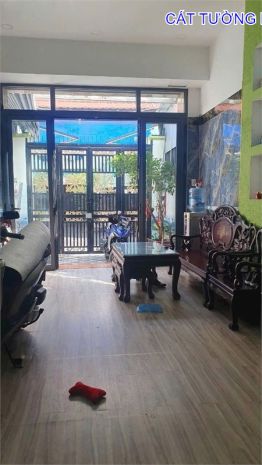 Mặt tiền độc lập, 4x19m  3 lầu lệch tầng  khu biệt thự tân 6843251