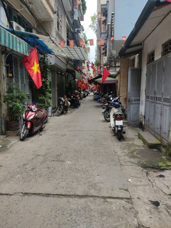 Chính chủ cho thuê nhà tại ngõ 71 tân ấp, phường phúc xá, 6843366