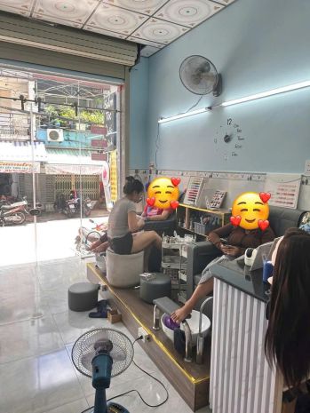 Sang tiệm tóc  nail mặt tiền đường lớn quận bình tân, 6843408