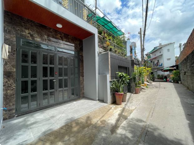 Bán nhà đường âu cơ, tân phú - dt 63.3m2, 4 pn - hẻm 5m xe 6843666