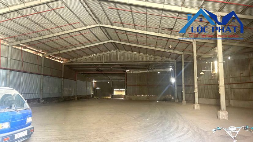 Cho thuê kho 1000m2 gần kcn amata tp biên hòa, đồng nai giá 6843717