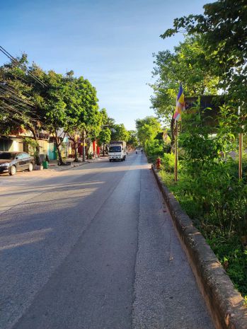 Nhà đẹp vĩnh trung- 20 m ra trục ô tô tránhgiá : 6844100