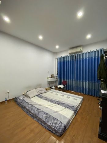 Bán nhà đẹp ngọc thụy  52m²  4 tầng  sát mặt phố  giá 6844244