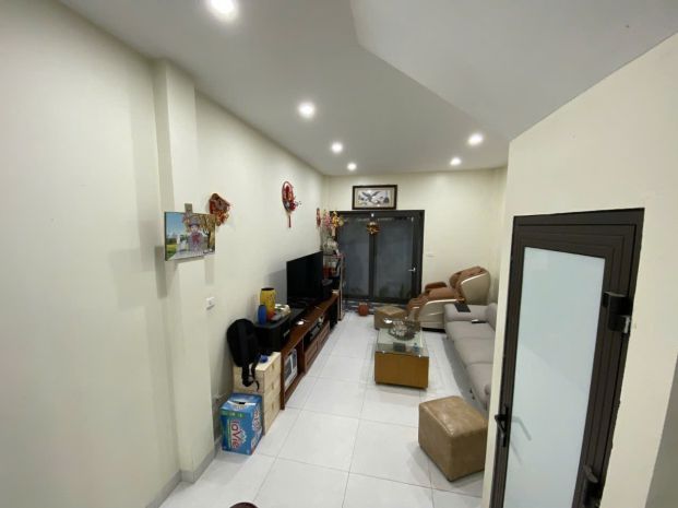 Bán nhà đẹp ngọc thụy  52m²  4 tầng  sát mặt phố  giá 6844245