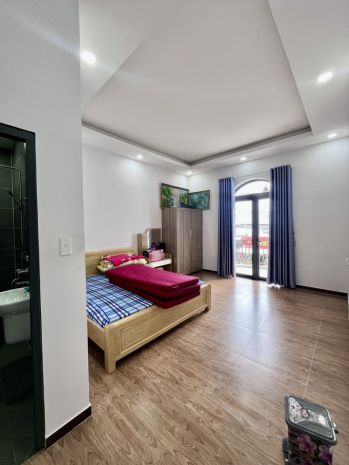 Nhà mặt tiền hiệp thành 13 90m2 ngang 5m3 6 tỷ 2. 6844588