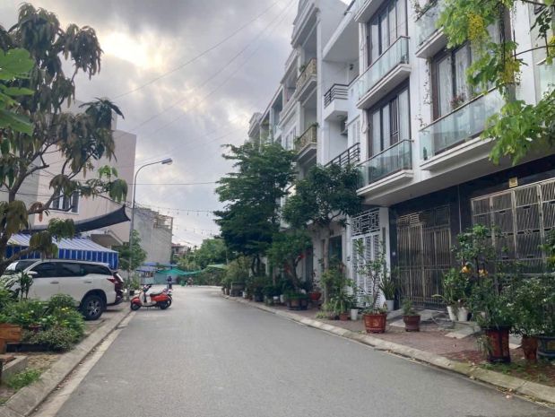 Bán đất khu phân lô cao cấp tây trung hành  gần lô 17 lê 6845330