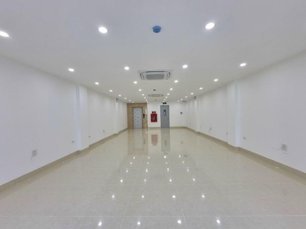 Tin thật 100 bán tòa văn phòng 97m2 x 9 tầng tại mặt phố 6845748