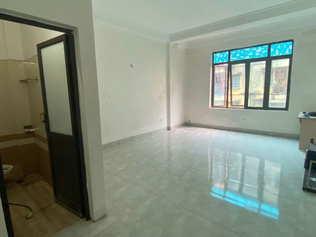 Cho thuê nhà phân lô đền lừ, 6 tầng x 40m2, 17 triệu vp, 6846444