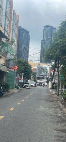 Bán  đất ngang 9m mt đường số - thảo điền - q2 6846460