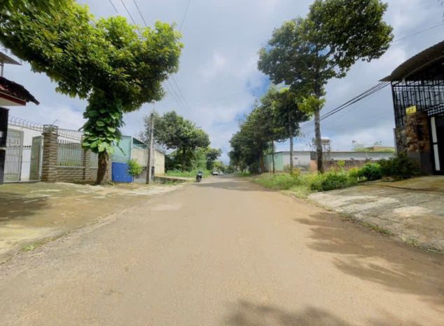 Đất đẹp - giá tốt - bán gấp lô đất tiềm năng mặt tiền 6846821
