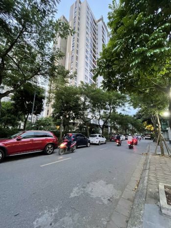 Nhà vườn bùi thiện ngộ  kđt việt hưng 6847688