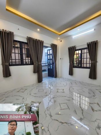 Nhà bà hom. 4.5 x 8m,  4 tầng   đẹp mới xây  gần vx phú lâm 6848054