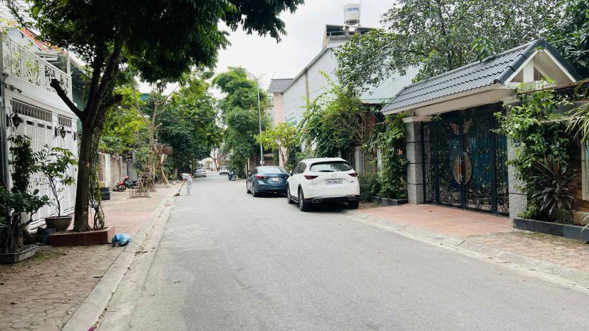 Bán đất mặt phố tư đình  long biên, 100m², mặt tiền 7.4m, 6849782