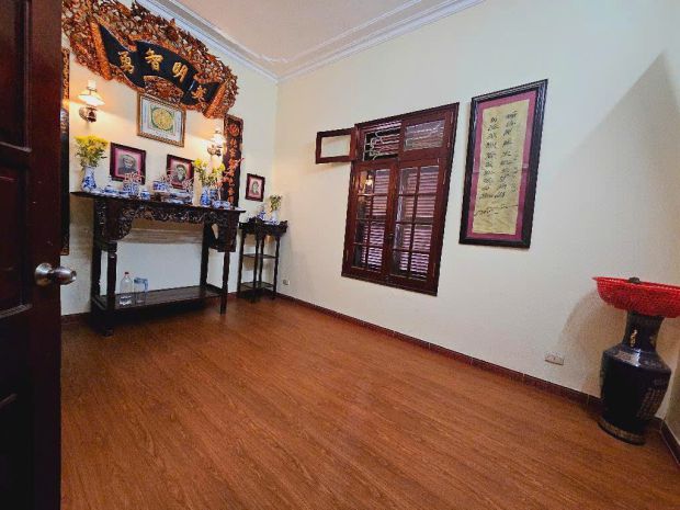 Bán nhà lạc long quân , 92.3m , 5 tầng, gala gala oto vào 6849896