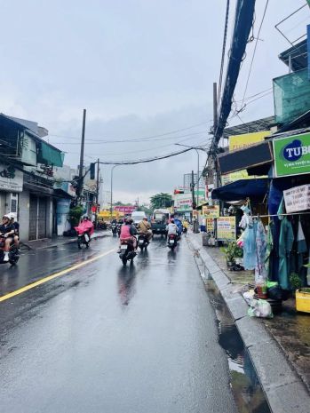 Bán nhà mặt tiền kinh doanh thoại ngọc hầu  2 tầng  108m² 6849902