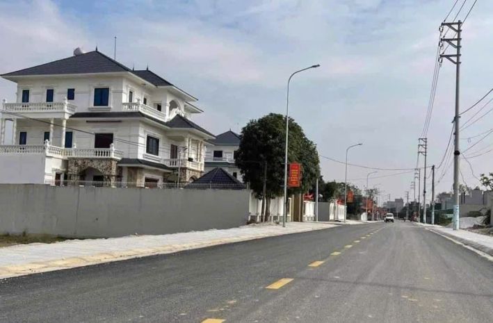 Bán lô đất đẹp mb7488 đường vành đai 2.5, đông quang rẻ 6849998