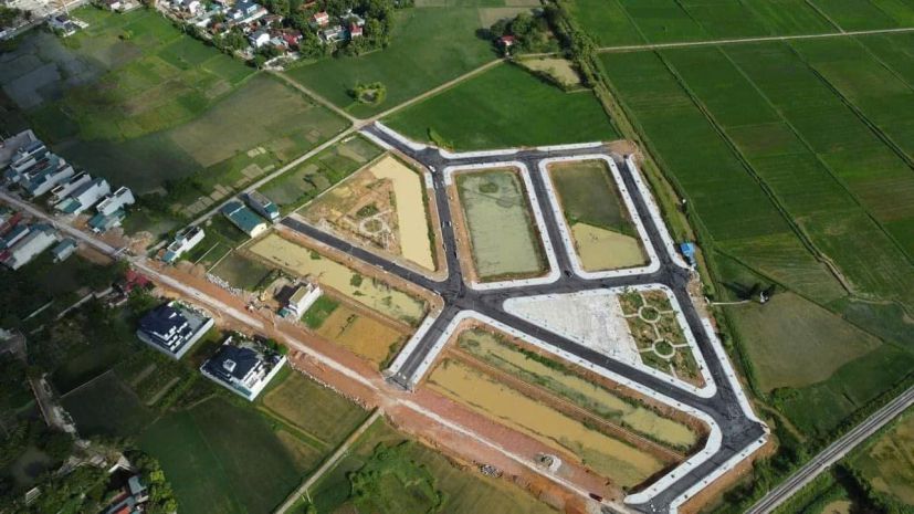 Bán lô đất đẹp mb7488 đường vành đai 2.5, đông quang rẻ 6850000
