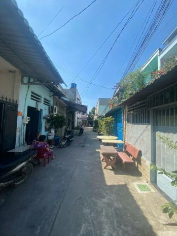 Nhà vi bằng ô tô tới nhà 4x9 1 lửng chỉ 1,35 tỷ 6850219