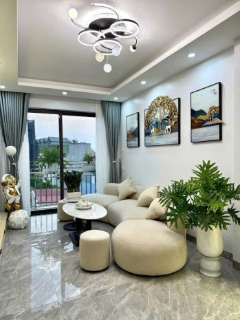 Bán nhà ngọc thụy 51m 6 tầng thang máy ô tô qua hơn 16 tỷ 6850281