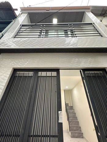 Nhà 2 tầng hẻm thông đường tùng thiện vương p12q8. giá 2,38 6850763