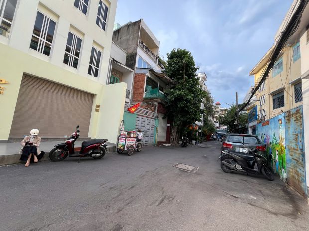 Bán đất góc 2 mặt hxh hai bà trưng, 240m² quận 3 6851075