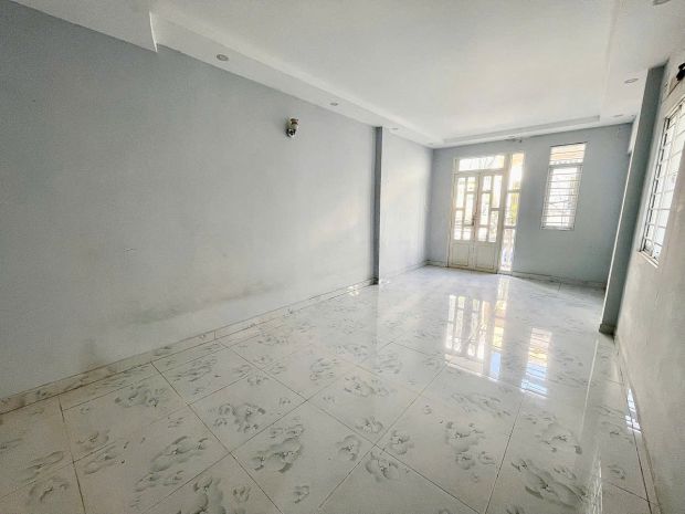 Cho thuê nhà góc 2 mặt tiền hẻm dạ nam, p3,q8 6851137