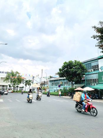 Chính chủ bán mặt tiền nguyễn phúc nguyên, p.9, q.3: dt 6851511