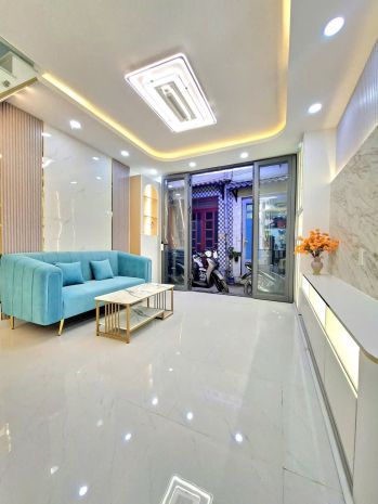 Bán nhà  khu vực sầm uất đường huỳnh tấn phát, phường tân 6851623