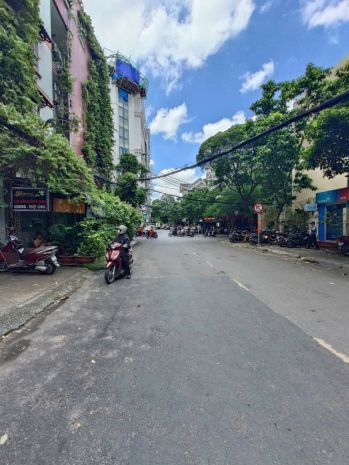 Khách sạn 7 tầng mặt tiền lớn với dòng tiền khai thác gần 6851882