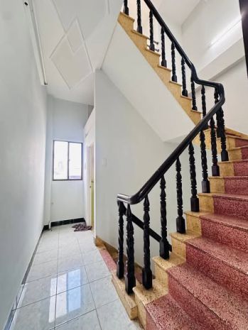 Nhà  mặt tiền nghĩa hoà phuong 6 quận tân bình cũ. 6851966