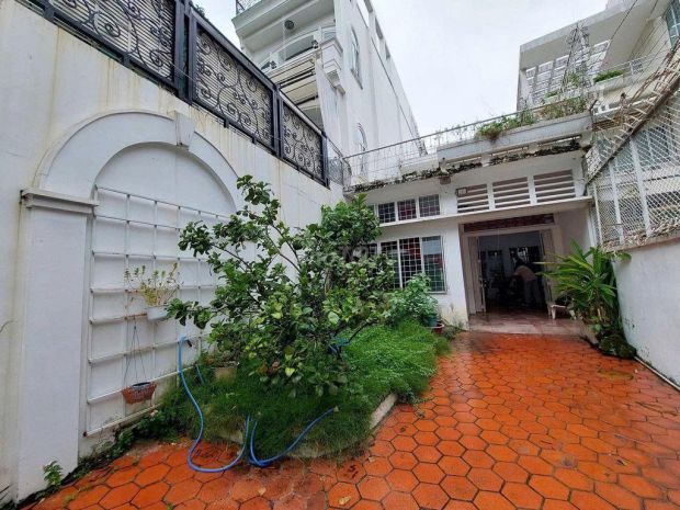 Chính chủ bán hxh võ thị sáu, p.tân định, q.1: dt 6853196
