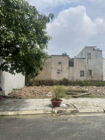 5 lô đất thổ cư, mt đường nhựa 12m có vỉa hè, ngay ngã tư 6853874