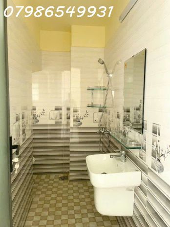 Bán nhà 77m2 hẻm xe tải ngay lã xuân oai giao lê văn việt 6854097