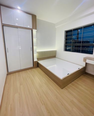 Bán căn hộ chung cư vp5 linh đàm, hoàng mai, 2n 2wc, 78m2, 6854349