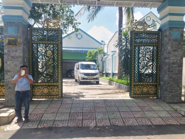 Bán nhà 390m² dĩ an,ngang khủng 12m,shr đường xe hơi 2 6855522